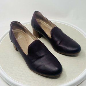 Dansko Preston Heeled Loafer 41 10.5 Walking Shoes Wine Burnished Nubuck Comfort